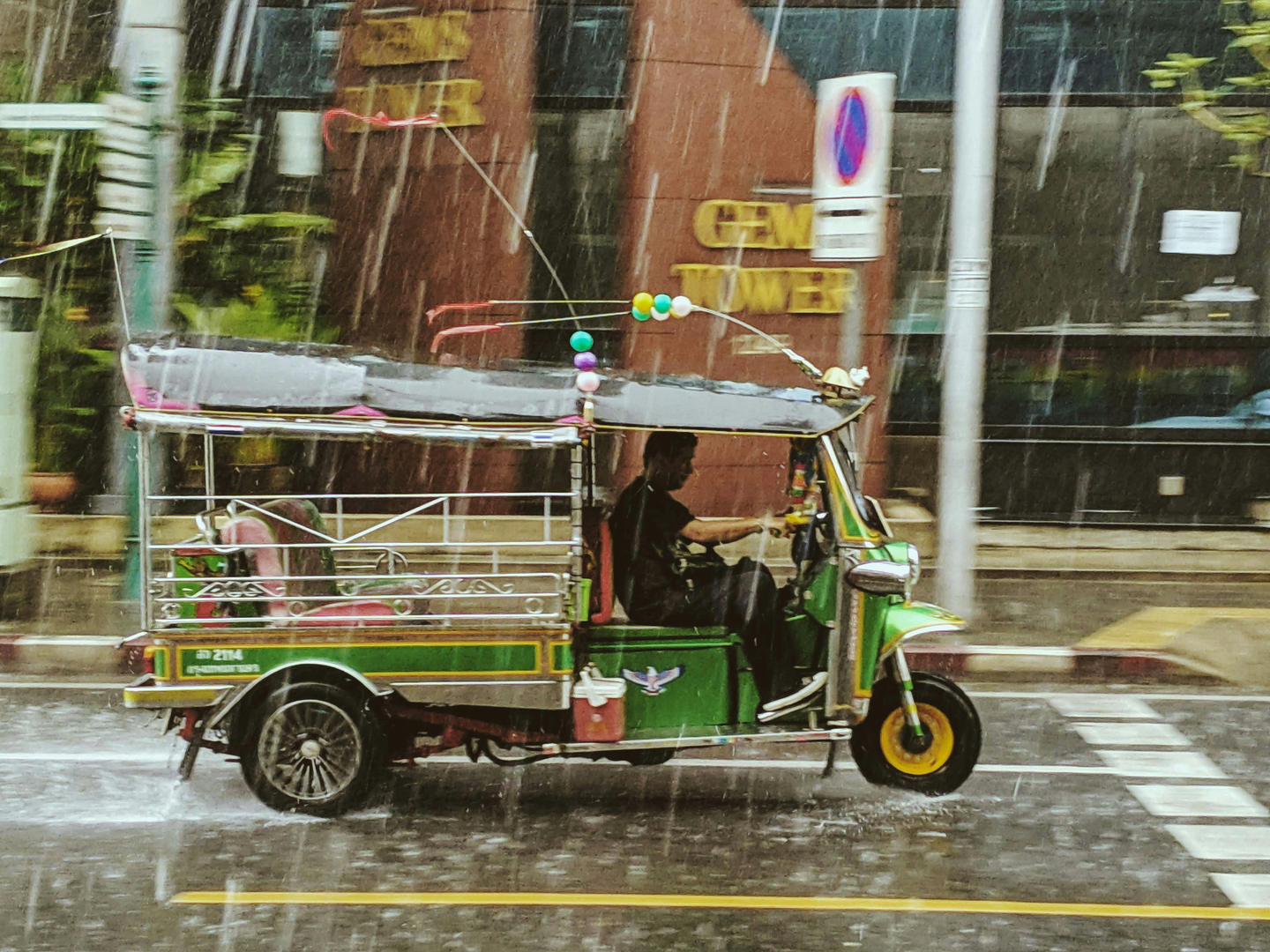 Bangkok – Thailands Pulserende Hjerte