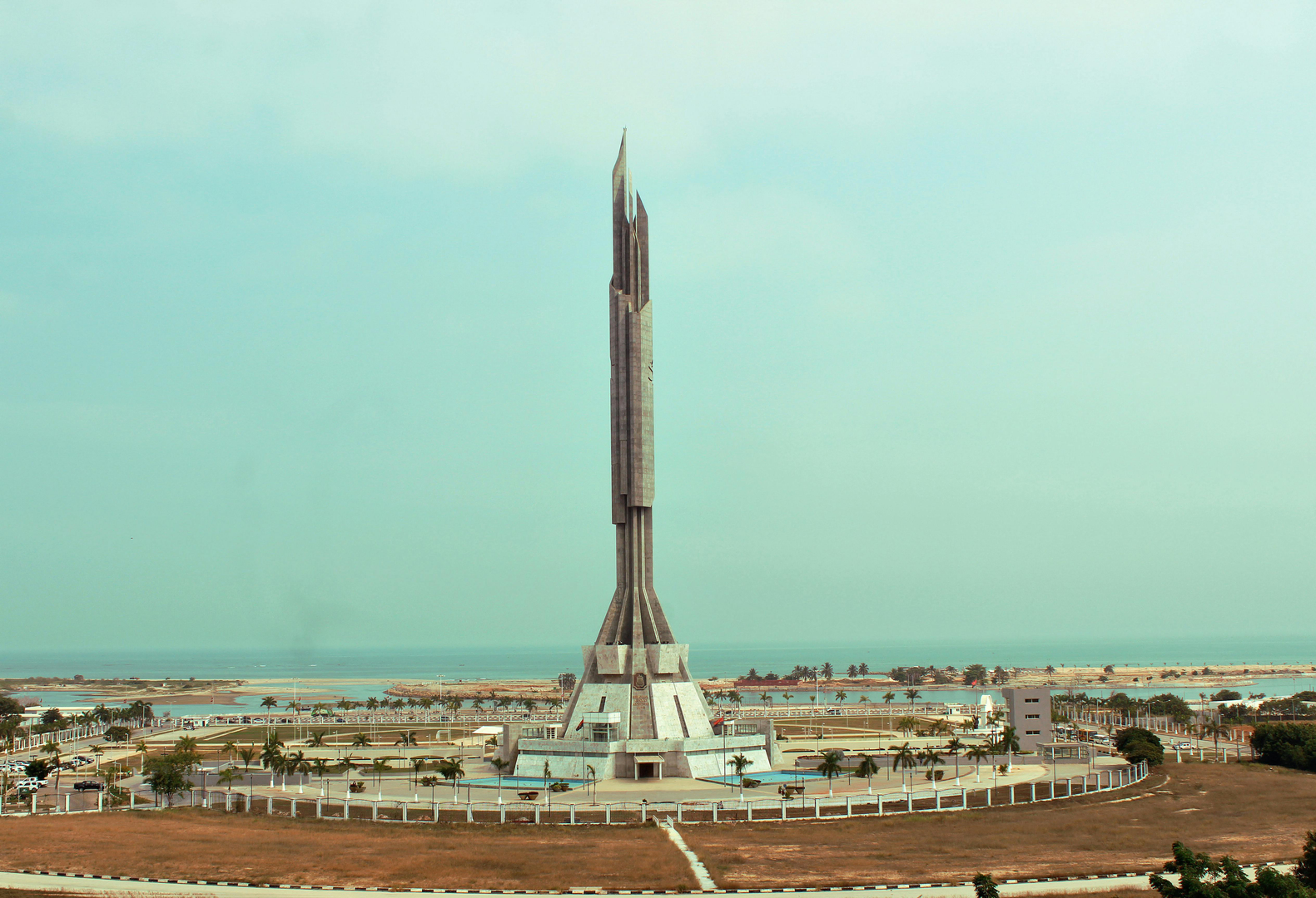 Luanda: Kystperlen med Historie og Kultur