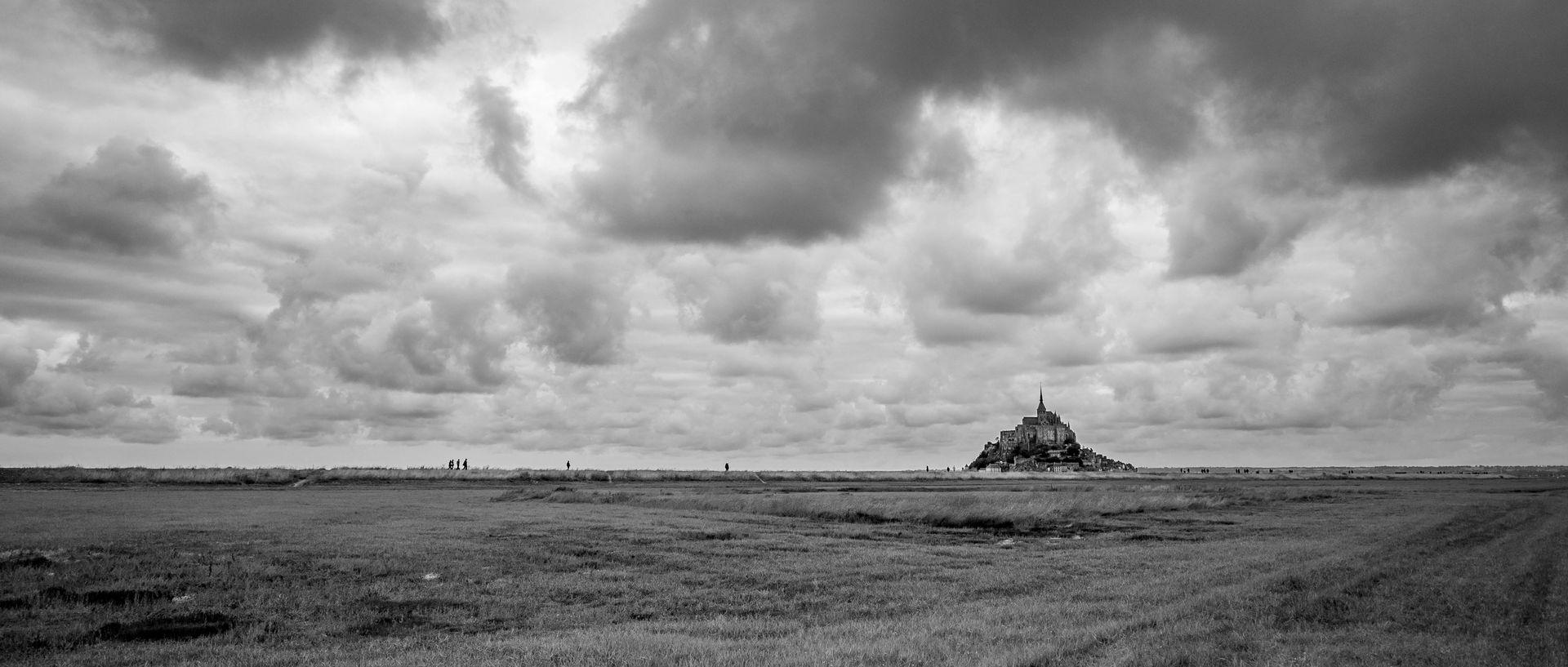 Mont Saint-Michel – Normandy's Medieval Gem