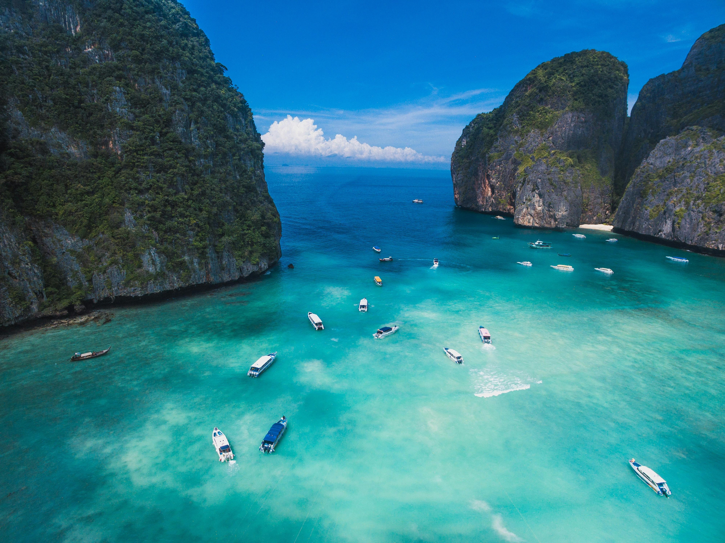 The Phi Phi Islands – Thailand's Tropical Jewel