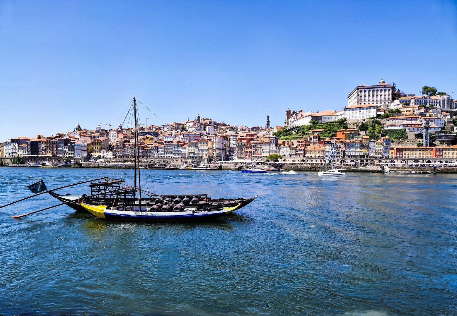 Porto – Historie, Vin og Flodens Magi scene 1