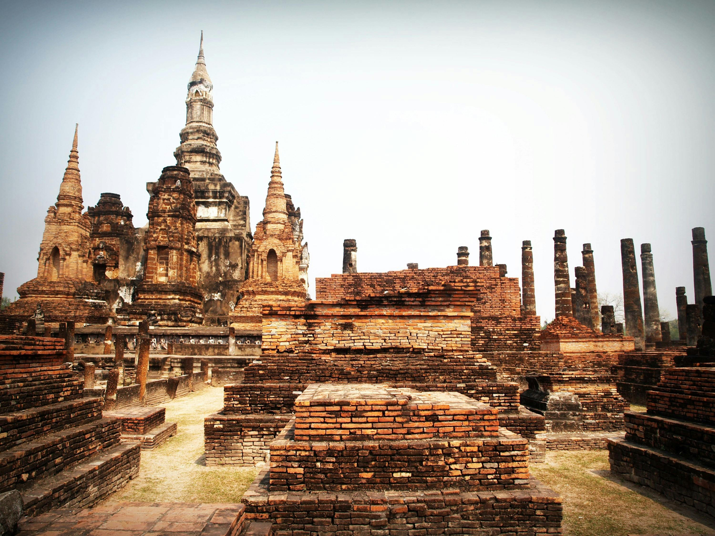 Sukhothai – Thailands Historiske Hjerte