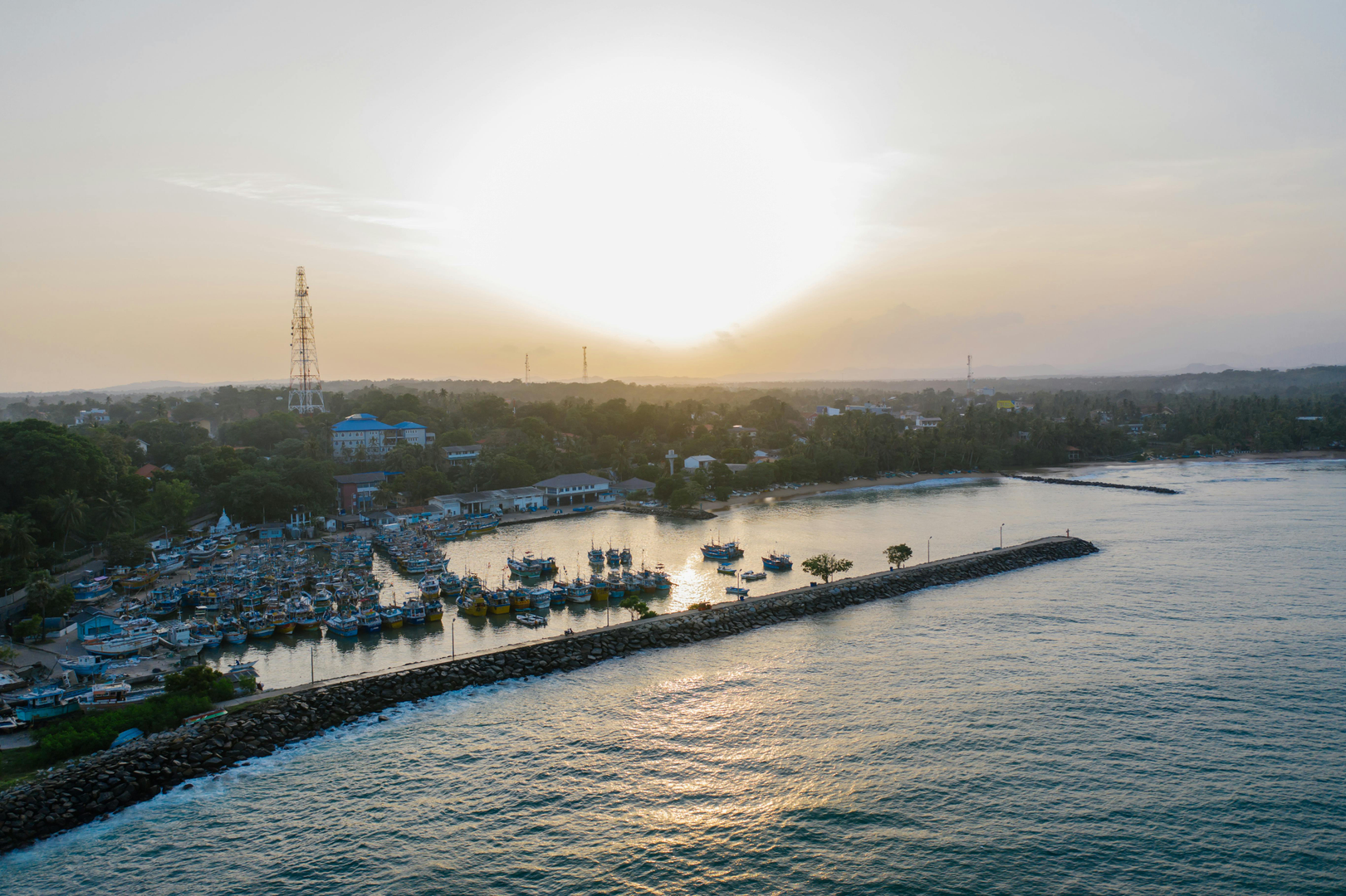 Trincomalee – Historie, Strande og Tropisk Eventyr scene 2