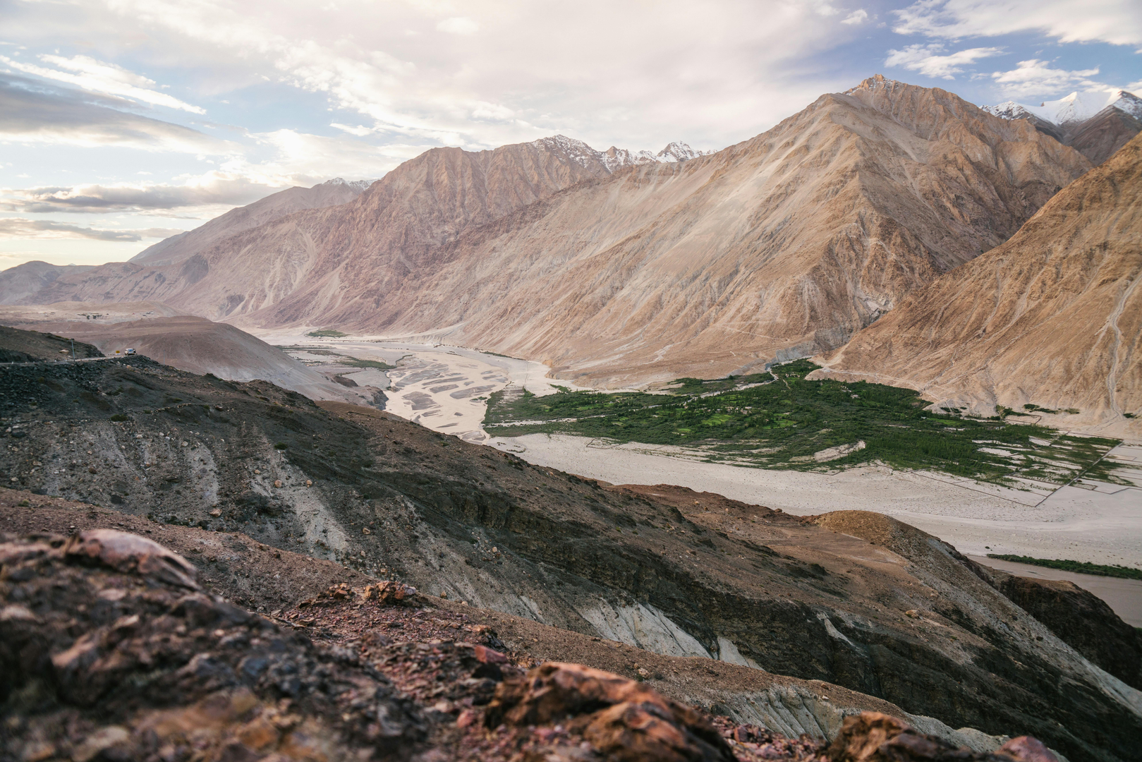 Ladakh: En region med spektakulære landskaber og buddhistiske klostre