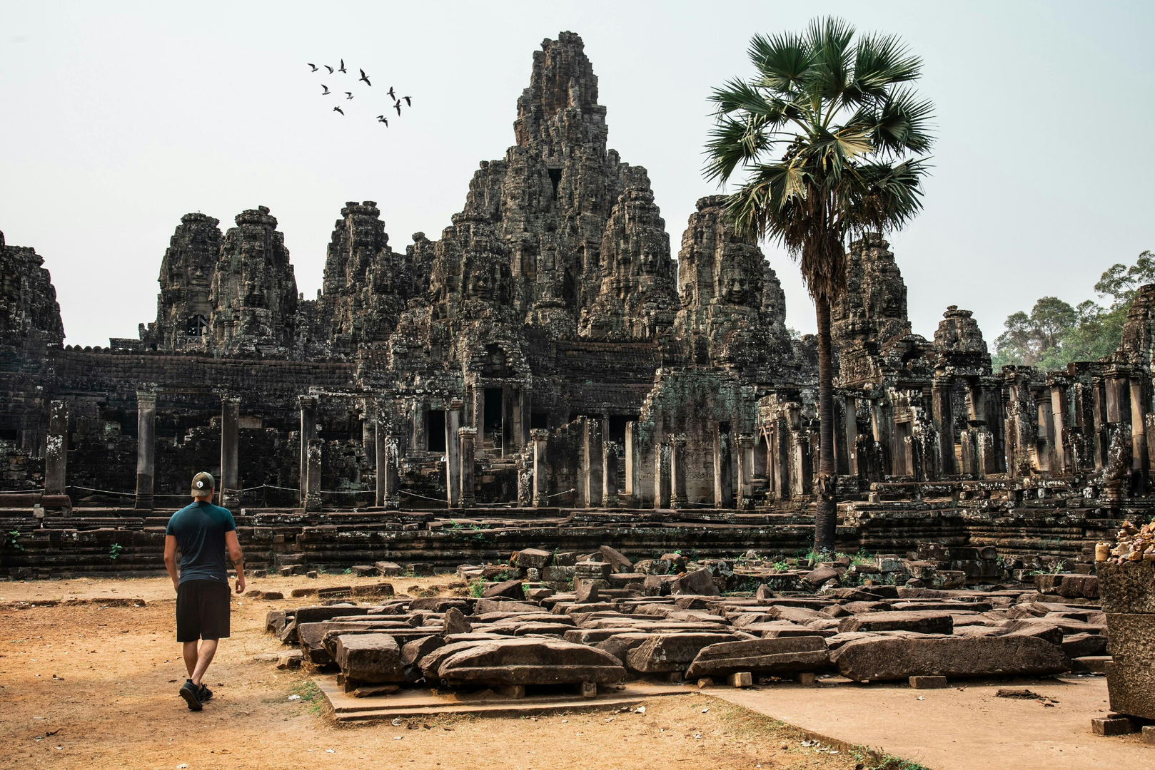 Angkor Wat ved solopgang – et magisk syn