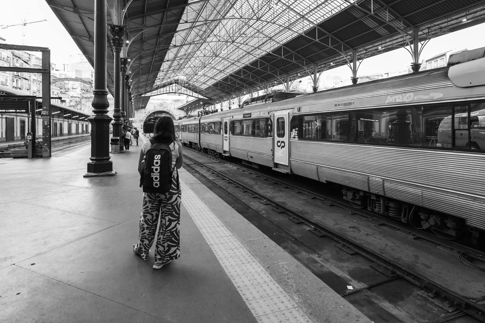 São Bento Station med sine imponerende blå-hvide azulejo-fliser